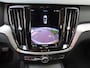 Volvo V60 B3 163pk Mild Hybrid Aut Essential/ Navigatie/ 19 Inch velgen/ Apple Carplay/ DAB/ Camera achter/ 1 Eigenaar/ Origineel NL/ NAP