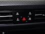 Volkswagen Golf Variant 1.5 eTSI R-Line Business | Trekhaak | IQ.Light | 18" | Navigatie | Stoelverw. 155
