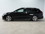 Volkswagen Golf Variant 1.5 eTSI R-Line Business | Trekhaak | IQ.Light | 18" | Navigatie | Stoelverw. 155