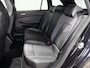 Volkswagen Golf Variant 1.5 eTSI R-Line Business | Trekhaak | IQ.Light | 18" | Navigatie | Stoelverw. 155