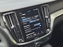 Volvo V60 2.0 T6 Plug-in hybrid AWD Plus Dark | HEICO | Trekhaak | Camera | Adaptive Cruise | Climate Pack