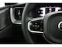Volvo XC60 T6 Plug-in hybrid AWD Plus Black Edition | Panoramadak | Trekhaak | Harman/Kardon | BLIS | 360 Camera | Adaptive Cruise | Stoelverwarming | Elektrische Stoelen