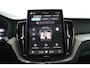 Volvo XC60 T6 Plug-in hybrid AWD Plus Black Edition | Panoramadak | Trekhaak | Harman/Kardon | BLIS | 360 Camera | Adaptive Cruise | Stoelverwarming | Elektrische Stoelen