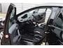 Peugeot 208 1.2 PureTech Style Pack O.a: Trekhaak, 15 inch L.M. met All-Season, Pdc, Clima, Cruise, Navi, Etc.  Rijklaar! All-In prijs.