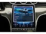 Mercedes-Benz C-klasse Estate 300 e AMG Line AUTOMAAT | PANORAMADAK | AMG PAKKET | LEDER | ADAPTIEVE CRUISE | CAMERA | NAVIGATIE | APPLE CARPLAY | ELEKTRISCHE STOEL & KOFFERKLEP | 12 MAANDEN BOVAG GARANTIE |