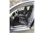 Volvo V60 2.0 B3 Momentum Leder, stoel en stuurverwarming, trekhaak inklapbaar, nieuwe banden, carplay & aidroid, DAB+, 1e eigenaar