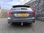 Volvo V60 2.0 B3 Momentum Leder, stoel en stuurverwarming, trekhaak inklapbaar, nieuwe banden, carplay & aidroid, DAB+, 1e eigenaar