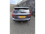 Volvo V60 2.0 B3 Momentum Leder, stoel en stuurverwarming, trekhaak inklapbaar, nieuwe banden, carplay & aidroid, DAB+, 1e eigenaar