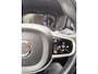 Volvo V60 2.0 B3 Momentum Leder, stoel en stuurverwarming, trekhaak inklapbaar, nieuwe banden, carplay & aidroid, DAB+, 1e eigenaar