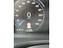 Volvo V60 2.0 B3 Momentum Leder, stoel en stuurverwarming, trekhaak inklapbaar, nieuwe banden, carplay & aidroid, DAB+, 1e eigenaar