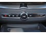 Volvo XC60 T6 Recharge AWD Core - IntelliSafe Assist & Surround - 360º Camera - Adaptieve LED koplampen - Verwarmde voorstoelen, stuur & achterbank - Parkeersensoren voor & achter - Elektr. bedienb. voorstoelen met geheugen - Draadloze tel. lader - Extra getint glas - 19' LMV