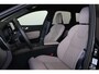 Volvo XC60 T6 Recharge AWD Core - IntelliSafe Assist & Surround - 360º Camera - Adaptieve LED koplampen - Verwarmde voorstoelen, stuur & achterbank - Parkeersensoren voor & achter - Elektr. bedienb. voorstoelen met geheugen - Draadloze tel. lader - Extra getint glas - 19' LMV