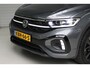 Volkswagen T-Roc 1.5 TSI R-Line DSG Blackstyle Panoramadak | Camera | 19" Velgen | IQ light | Side Assist | El. achterklep