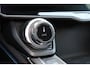 Lynk & Co 01 1.5 - Automaat - Panorama/schuifdak - Adaptieve Cruise control met stuurovername - Infinity Audio by Harman/Kardon - BLIS - Stoelverwarming voor - Adaptieve LED koplampen - Geïntegreerde dashcam voor - Elektr. bedienb. achterklep - Draadloze Apple Carplay & Android Auto - Keyless Entry & drive - 20' LMV