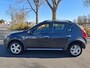 Dacia Sandero 1.6 Stepway LEUKE AUTO RIJDT EN SCHAKELT GOED