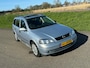 Opel Astra Wagon 1.8-16V Sport Edition incl apk en garantie ! met airco en panodak!