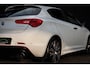 Alfa Romeo Giulietta 1.750 Turbo Veloce | Clima | Cruise | Navi | Xenon | Sportstoelen | Leder/Alcantara |