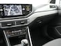 Volkswagen Polo 1.0 TSI Life Business | Apple Carplay | Navigatie | Parkeersensoren voor en achter | Voorstoelen verwarmd | Start/stop systeem | Bluetooth | Cruise control | Regensensor |