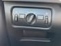 Volvo V40 2.0 T2 Base | All season banden | Airconditioning | Radio CD speler | Elektrische ramen | Automatische verlichting | 16 inch lichtmetalen velgen | Start stop systeem | Snelheidsbegrenzer | Elektrische ramen |
