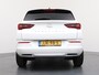 Opel Grandland 1.2 Turbo Ultimate | Achteruitrijcamera | Alcantara bekleding | Apple Carplay/Android Auto|telefoonintegratie premium