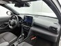 Toyota Yaris Cross 1.5 Hybrid 115 First Edition | BTW Voertuig | Dealeronderhouden | Cruise control Adaptive | Climate control | Apple CarPlay/android auto | Achteruitrijcamera |
