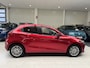 Mazda 2 1.5 Skyact-G Luxury [ Apple carplay I Heads-up display I Camera