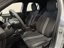 Opel Corsa 1.2 TURBO GS NAVIGATIE VIA APPLE CARPLAY/ANDROID CRUISE CONTROL RIJSTROOKSENSOREN DODEHOEKSENSOREN ACHTERUITRIJCAMERA 17" LICHTMETALEN VELGEN ZEER MOOI !!