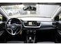 Kia Stonic 1.0 T-GDi DynamicLine Airco/Cruise/Camera/PDC/Carplay/Android/Navi/Bluetooth/RadioDAB.AUX.USB/17LM/Trekhaak/APK1-4-2027
