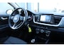 Kia Stonic 1.0 T-GDi DynamicLine Airco/Cruise/Camera/PDC/Carplay/Android/Navi/Bluetooth/RadioDAB.AUX.USB/17LM/Trekhaak/APK1-4-2027