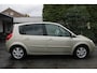 Renault Scenic 2.0-16V Business Line / Airco / Navi / Parkeersensoren