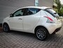 Lancia Ypsilon 0.9 TwinAir Platinum | Clima | Cruise | Half Leer | Panoramadak | Pdc | Lichtmetaal | Allseason |