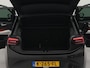 Volkswagen ID.3 First Plus 58 kWh | SoH 89,6 % | Apple carplay | Navigatie | Achteruitrij camera | Parkeersensoren voor en achter | Voorstoelen verwarmd | Wifi | Spraakbediening | Connected services |