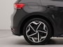 Volkswagen ID.3 First Plus 58 kWh | SoH 89,6 % | Apple carplay | Navigatie | Achteruitrij camera | Parkeersensoren voor en achter | Voorstoelen verwarmd | Wifi | Spraakbediening | Connected services |