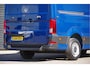 Volkswagen Crafter 35 2.0 TDI L3H2 177PK AUT. 3-ZITS, LED, CAMERA, STANDKACHEL, NAVI, CRUISE, AIRCO, MF STUURWIEL, PARKEERSENSOREN