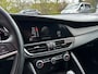 Alfa Romeo Giulia Veloce 2.0 T AWD 280 pk - Leder - Xenon - Camera -