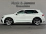 Volkswagen Tiguan 1.4 TSI Comfortline Business R-Line Cruise