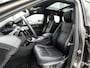 Land Rover Range Rover Evoque P300e AWD R-Dynamic SE | Panoramisch schuif-/kanteldak | Keyless Entry | Touch Pro Duo | Black Exterior Pack