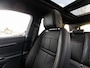 Land Rover Range Rover Evoque P300e AWD R-Dynamic SE | Panoramisch schuif-/kanteldak | Keyless Entry | Touch Pro Duo | Black Exterior Pack