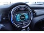 MINI Cooper Mini 3-Deurs (f56) 1.5 136pk Airco P-dak Xenon Navi Sportstoelen NL-Auto