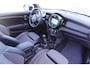 MINI Cooper Mini 3-Deurs (f56) 1.5 136pk Airco P-dak Xenon Navi Sportstoelen NL-Auto