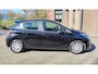 Peugeot 208 1.2 5Drs.,Zwart , Stoelverw. ,D.Riem = vervangen