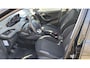 Peugeot 208 1.2 5Drs.,Zwart , Stoelverw. ,D.Riem = vervangen
