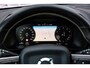 Volvo XC40 2.0 T4 R-Design | Trekhaak | Panoramisch Schuif/Kanteldak | Adaptive Cruise Control | BLIS | Stoel & Stuurverwarming | DAB+ | CarPlay |
