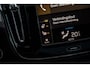 Volvo XC40 2.0 T4 R-Design | Trekhaak | Panoramisch Schuif/Kanteldak | Adaptive Cruise Control | BLIS | Stoel & Stuurverwarming | DAB+ | CarPlay |
