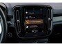 Volvo XC40 2.0 T4 R-Design | Trekhaak | Panoramisch Schuif/Kanteldak | Adaptive Cruise Control | BLIS | Stoel & Stuurverwarming | DAB+ | CarPlay |