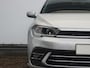 Volkswagen Polo 50 Edition 1.0 TSI 70 kW / 95 PK DSG | Panorama | Keyless | Stoelverwarming | Camera | Digital Cockpit | Apple Carlpay/Android Auto