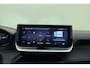 Peugeot 2008 1.2 Hybrid 145 Allure | Navigatie | Camera | Climate & Cruise Control | AppleCarplay/Android Auto |