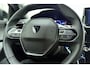 Peugeot 2008 1.2 Hybrid 145 Allure | Navigatie | Camera | Climate & Cruise Control | AppleCarplay/Android Auto |