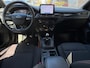 Ford Focus 1.0 EcoBoost ST Line Business [ Dealer OH | Keyless | B&O | Grootlichtassistent | Dodehoek detector]