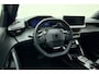 Peugeot 2008 1.2 Hybrid 145 Allure | Climate & Cruise Control | Parkeersensoren voor + achter | AppleCarplay/Android Auto |